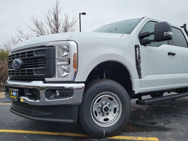 new 2024 Ford F-350 car, priced at $55,246