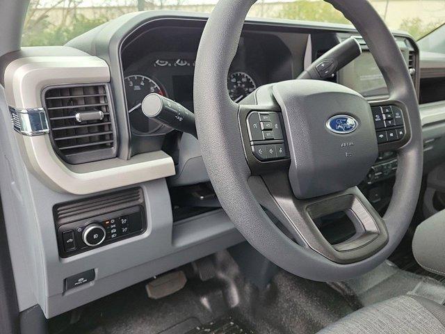 new 2024 Ford F-350 car, priced at $55,246