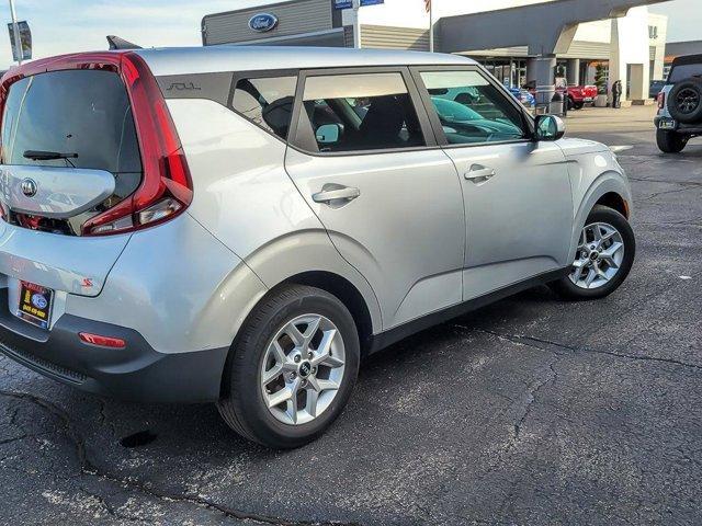 used 2021 Kia Soul car, priced at $16,897