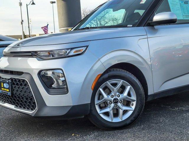 used 2021 Kia Soul car, priced at $16,897