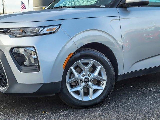 used 2021 Kia Soul car, priced at $16,897