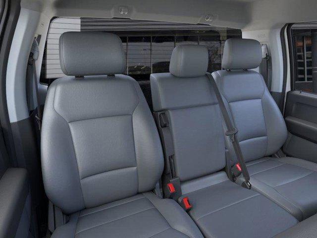 new 2025 Ford F-450 car, priced at $87,116