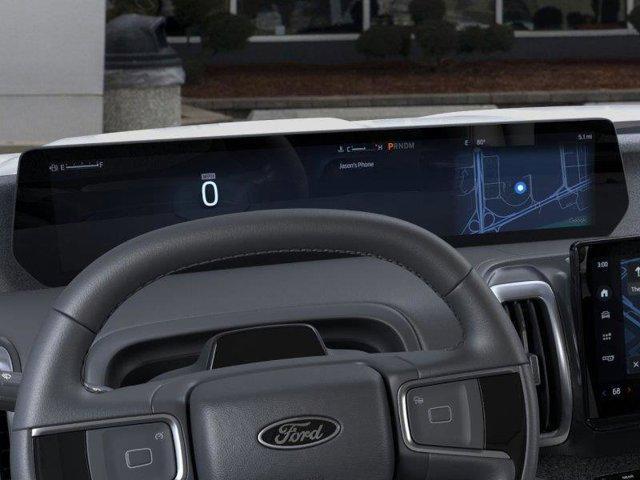 new 2025 Ford Expedition car, priced at $86,155
