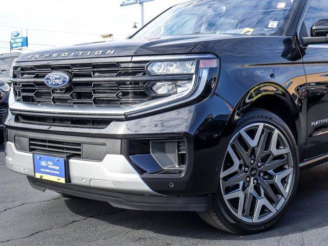 used 2025 Ford Expedition car, priced at $92,870