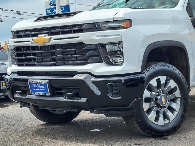 used 2024 Chevrolet Silverado 2500 car, priced at $49,963