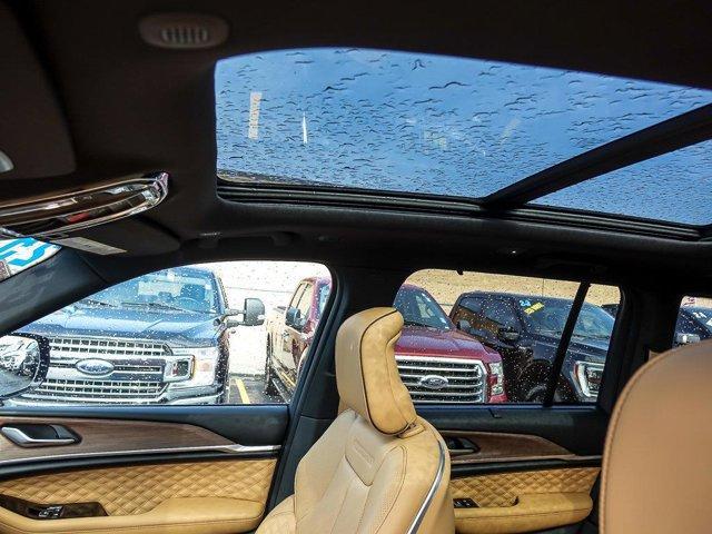 used 2025 Jeep Grand Cherokee car, priced at $54,937