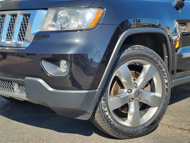 used 2013 Jeep Grand Cherokee car, priced at $18,111