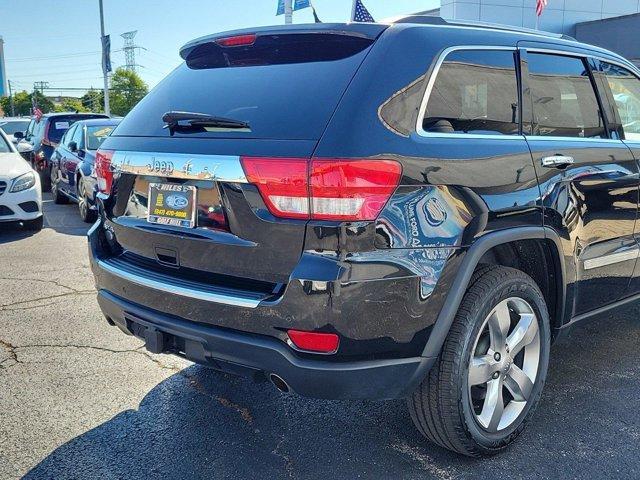 used 2013 Jeep Grand Cherokee car, priced at $18,111