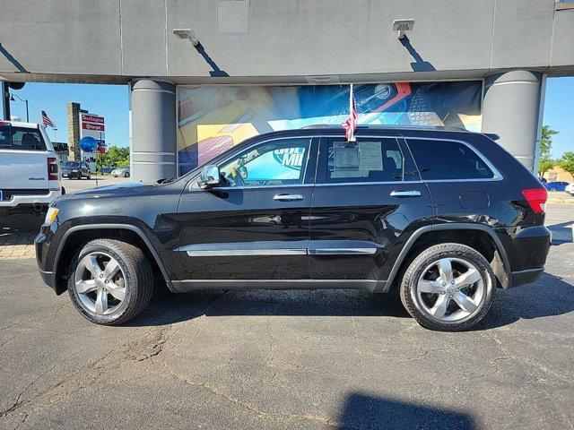 used 2013 Jeep Grand Cherokee car, priced at $18,111