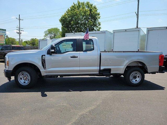 new 2024 Ford F-350 car, priced at $43,601