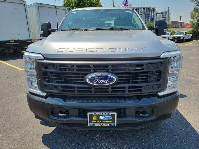 new 2024 Ford F-350 car, priced at $43,601