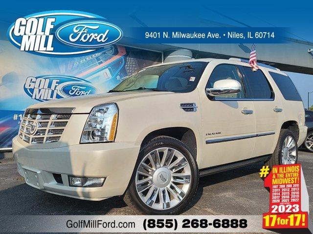 used 2010 Cadillac Escalade car, priced at $14,989