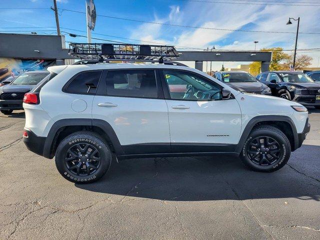 used 2017 Jeep Cherokee car, priced at $10,904