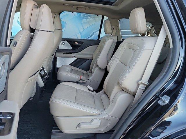 used 2022 Lincoln Aviator car, priced at $39,999