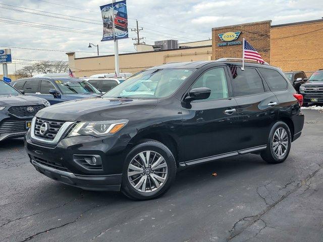 used 2020 Nissan Pathfinder car, priced at $17,990