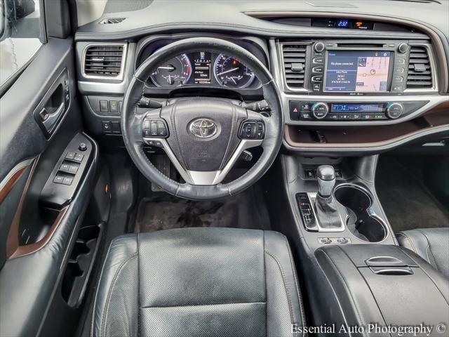 used 2014 Toyota Highlander car, priced at $20,879