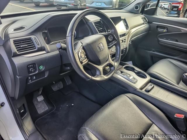 used 2022 Honda Pilot car, priced at $33,877