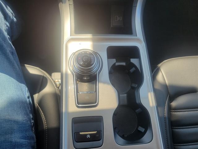 used 2024 Ford Edge car, priced at $28,990
