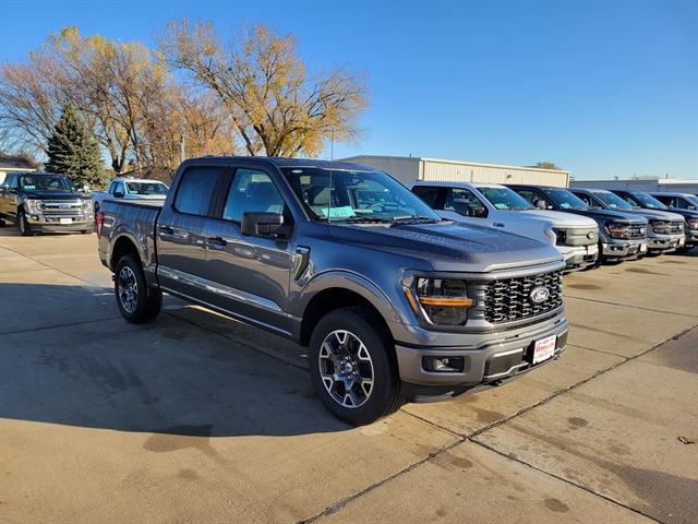 new 2024 Ford F-150 car, priced at $45,978