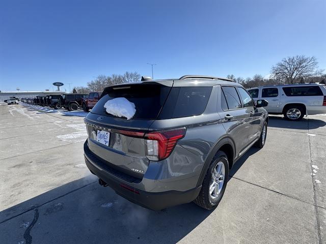 new 2025 Ford Explorer car, priced at $40,885