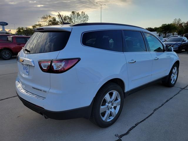 used 2016 Chevrolet Traverse car, priced at $16,990