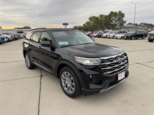 new 2025 Ford Explorer car, priced at $46,690