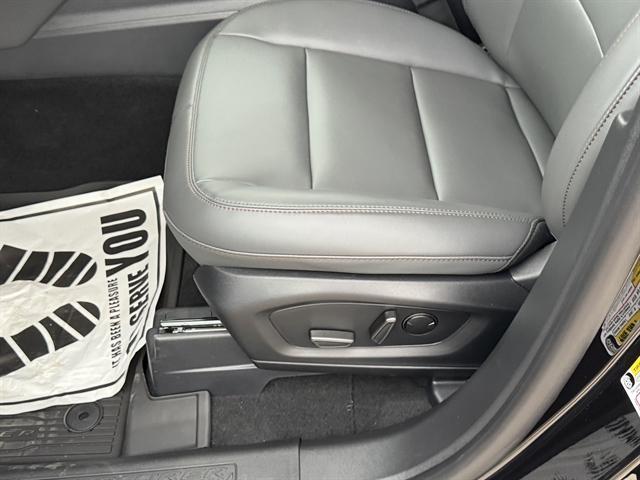 new 2025 Ford Explorer car, priced at $46,690