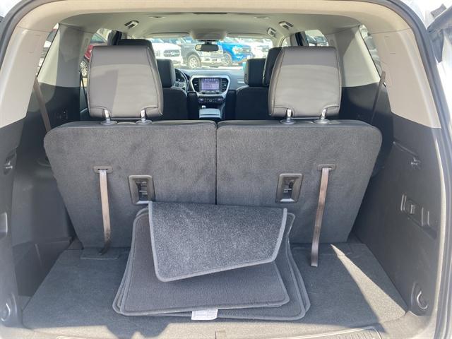 used 2019 GMC Acadia car, priced at $15,990