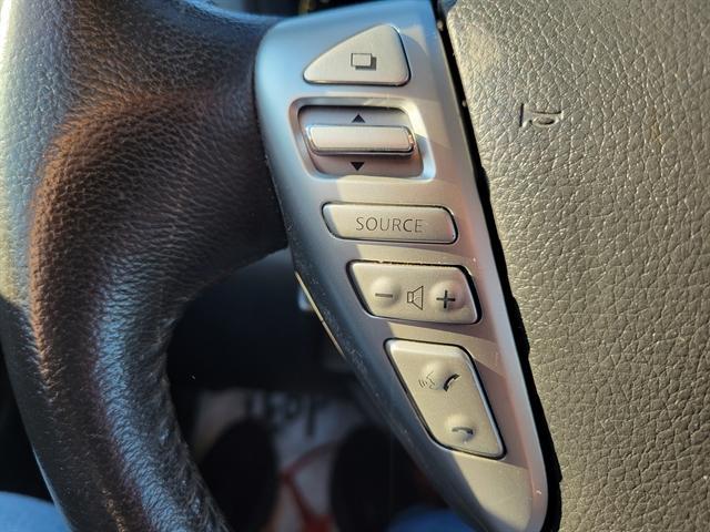used 2015 Nissan Versa Note car, priced at $5,990