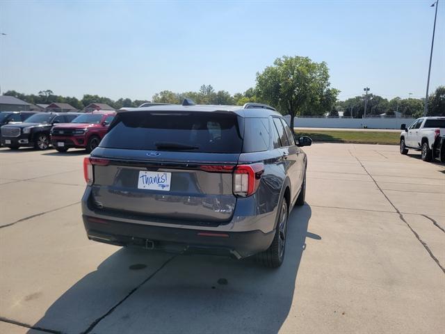 new 2025 Ford Explorer car, priced at $51,695