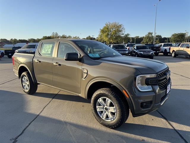 new 2025 Ford Ranger car, priced at $35,990