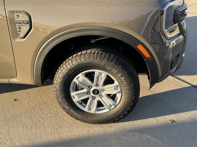 new 2025 Ford Ranger car, priced at $35,990