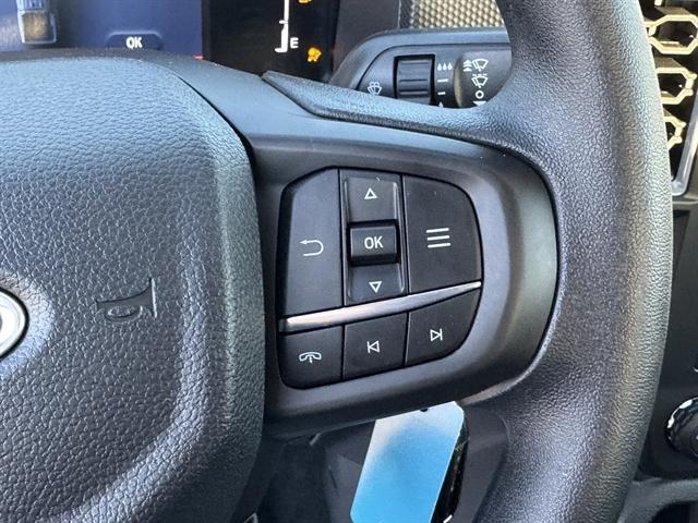 new 2025 Ford Ranger car, priced at $35,990