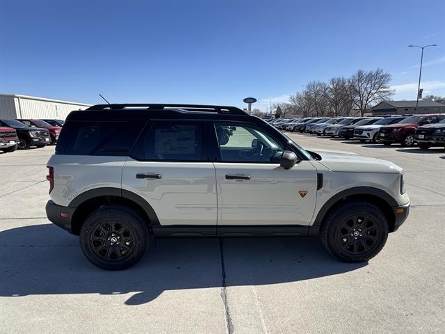 new 2025 Ford Bronco Sport car, priced at $39,990