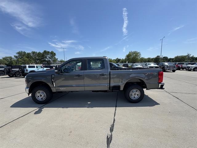 new 2025 Ford F-250 car, priced at $62,490