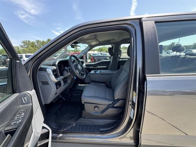 new 2025 Ford F-250 car, priced at $62,490