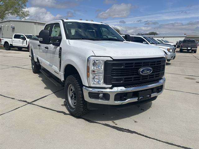 new 2024 Ford F-350 car, priced at $63,880