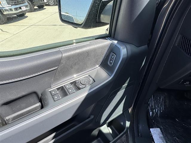 new 2025 Ford F-150 car, priced at $56,914