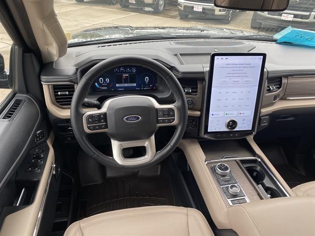 used 2024 Ford Expedition car, priced at $59,990
