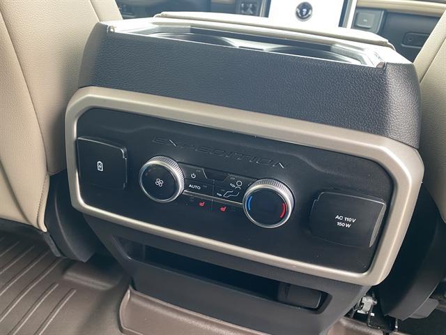 used 2024 Ford Expedition car, priced at $59,990