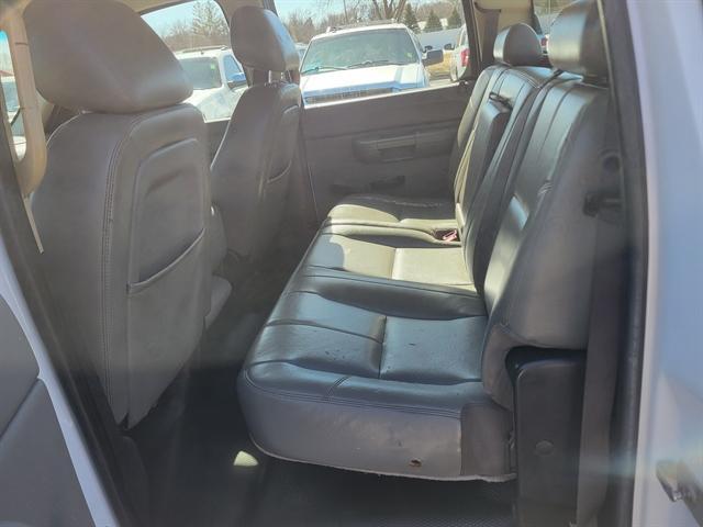 used 2011 Chevrolet Silverado 2500 car, priced at $8,990