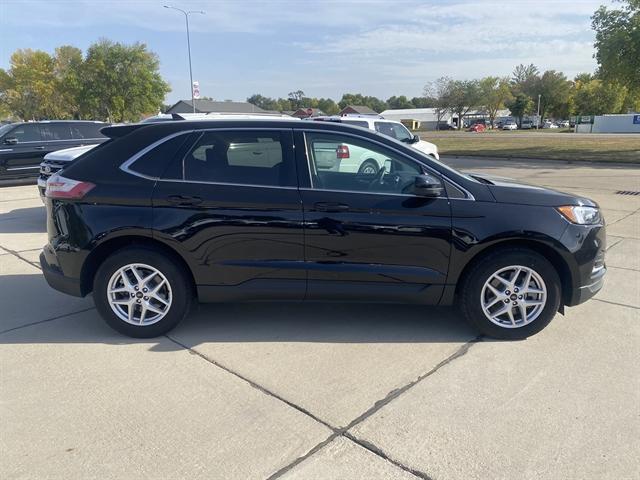 used 2024 Ford Edge car, priced at $33,990