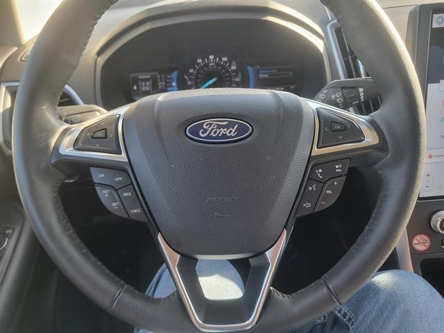 used 2024 Ford Edge car, priced at $32,990