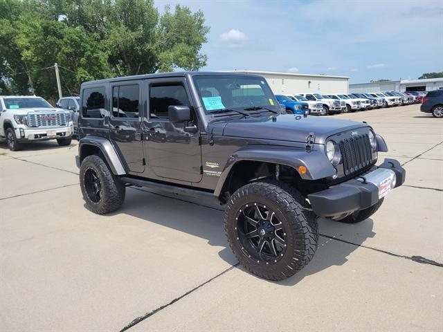 used 2014 Jeep Wrangler Unlimited car, priced at $19,990