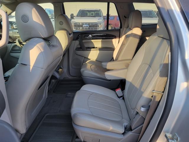 used 2015 Buick Enclave car, priced at $5,990