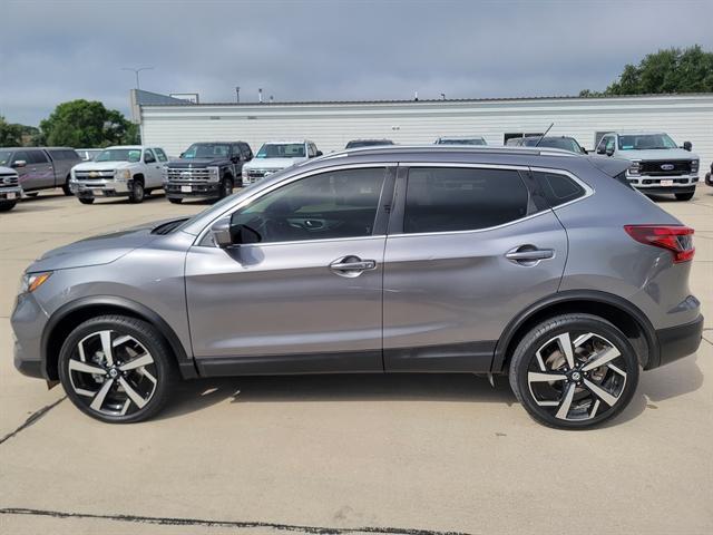 used 2020 Nissan Rogue Sport car, priced at $17,990
