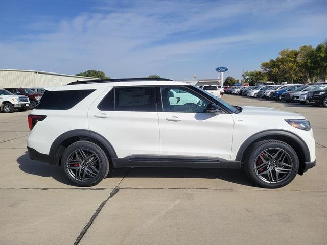 new 2025 Ford Explorer car, priced at $51,835