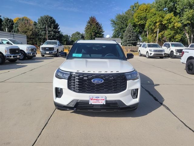 new 2025 Ford Explorer car, priced at $51,835