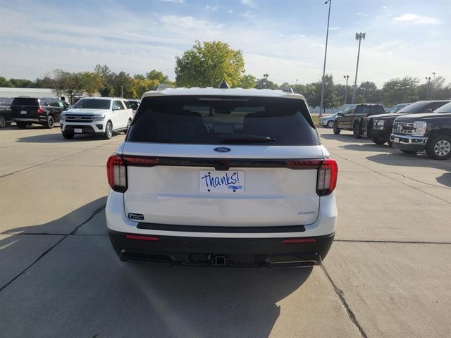 new 2025 Ford Explorer car, priced at $51,835