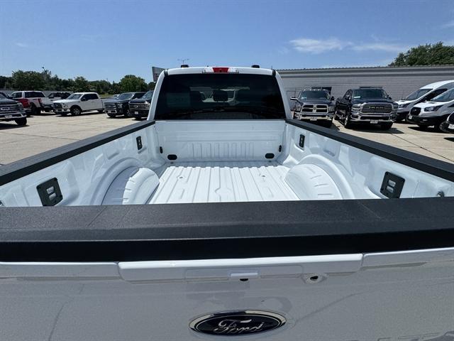 new 2025 Ford F-250 car, priced at $75,990
